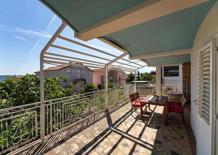 펜션 My Dalmatia - With Sea View Terrace 마슬레니차