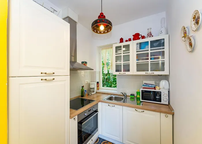 펜션 My Dalmatia - With Sea View Terrace 마슬레니차